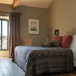Le Prieure Hotel 3*